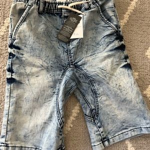 *New* Cotton On Acid wash slouch fit shorts